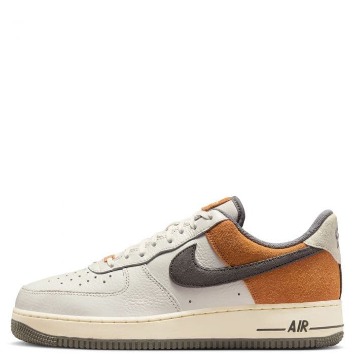 Men's Nike Air Force 1 '07 LV8 - White and Orange