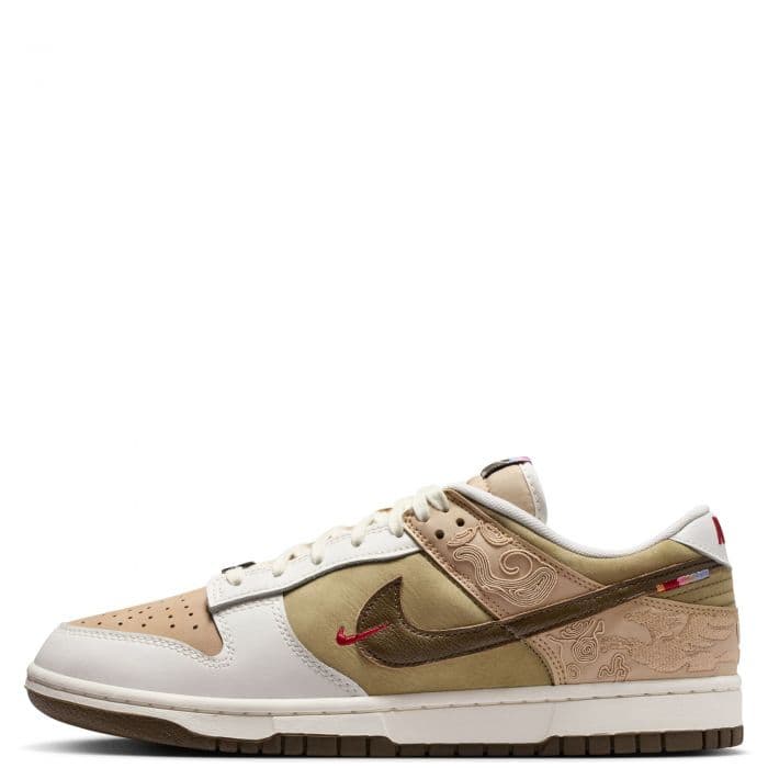 Men's Nike Dunk Low - Brown and White